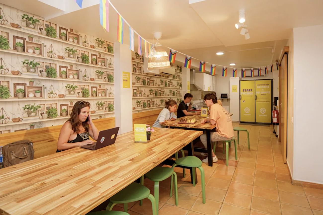 Onefam Batlló social lounge