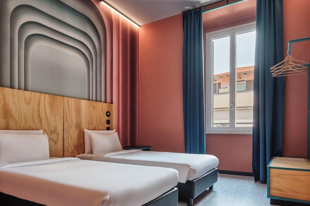 Chambre partagée à deux lits simples