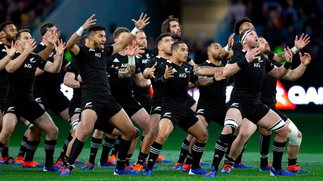 Les All Blacks pendant le haka