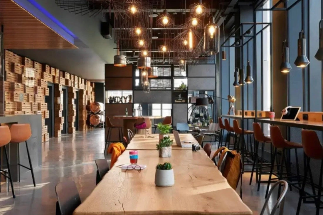 Lobby du Moxy Edinburgh